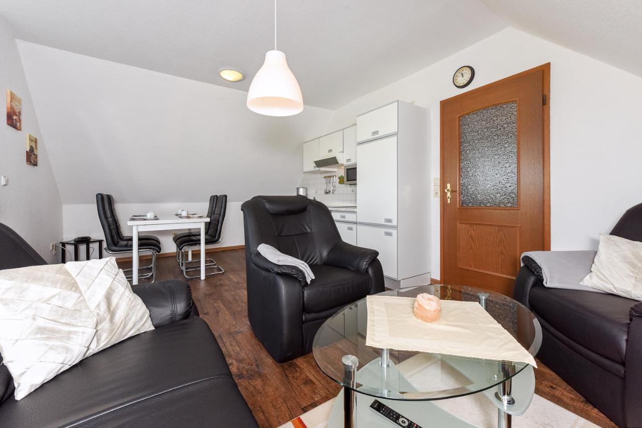 Ferienwohnung Steuerbord Carolinensiel Exterior foto